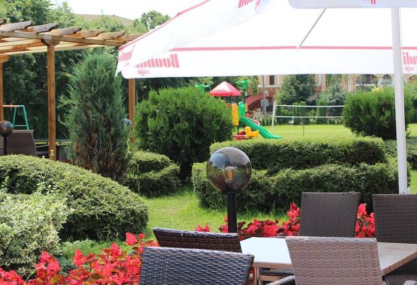 Aparthotel Marina Holiday Club   All Inclusive & Free Parking