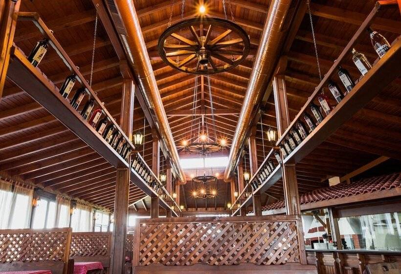 Aparthotel Marina Holiday Club   All Inclusive & Free Parking