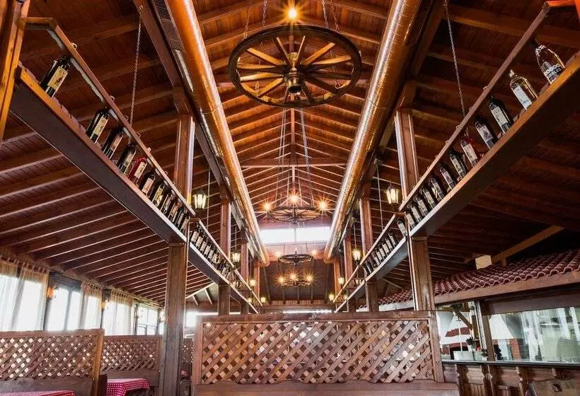 Aparthotel Marina Holiday Club   All Inclusive & Free Parking