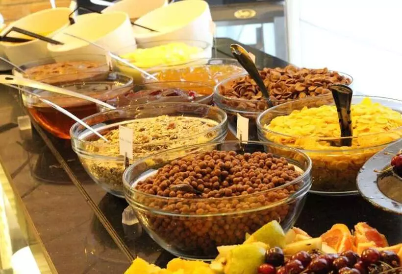 Aparthotel Marina Holiday Club   All Inclusive & Free Parking