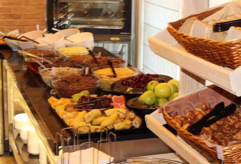 Aparthotel Marina Holiday Club   All Inclusive & Free Parking