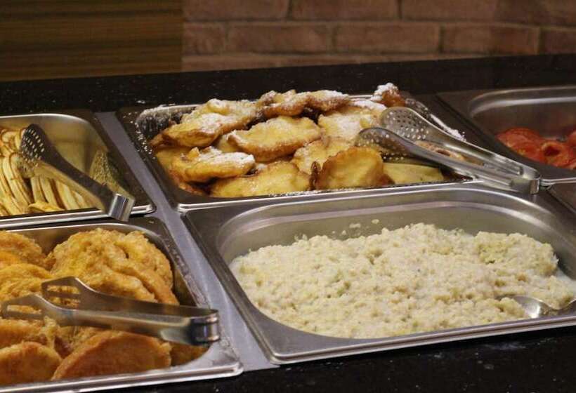 Aparthotel Marina Holiday Club   All Inclusive & Free Parking