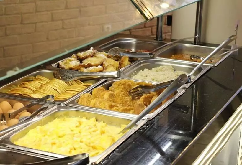 Aparthotel Marina Holiday Club   All Inclusive & Free Parking