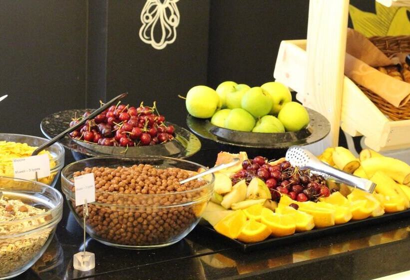 Aparthotel Marina Holiday Club   All Inclusive & Free Parking