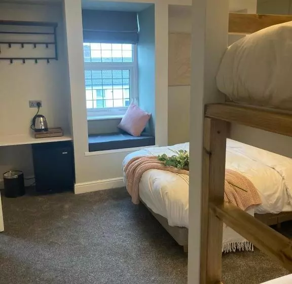 Отель Abbey Court Guest House