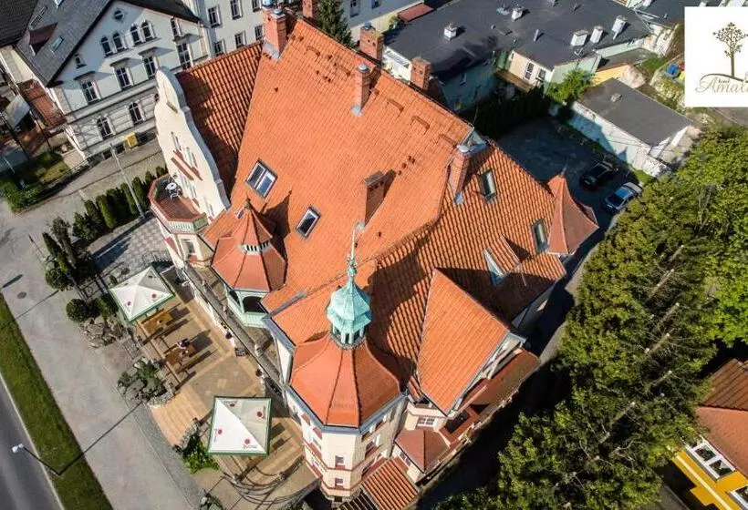 Otel Amalia