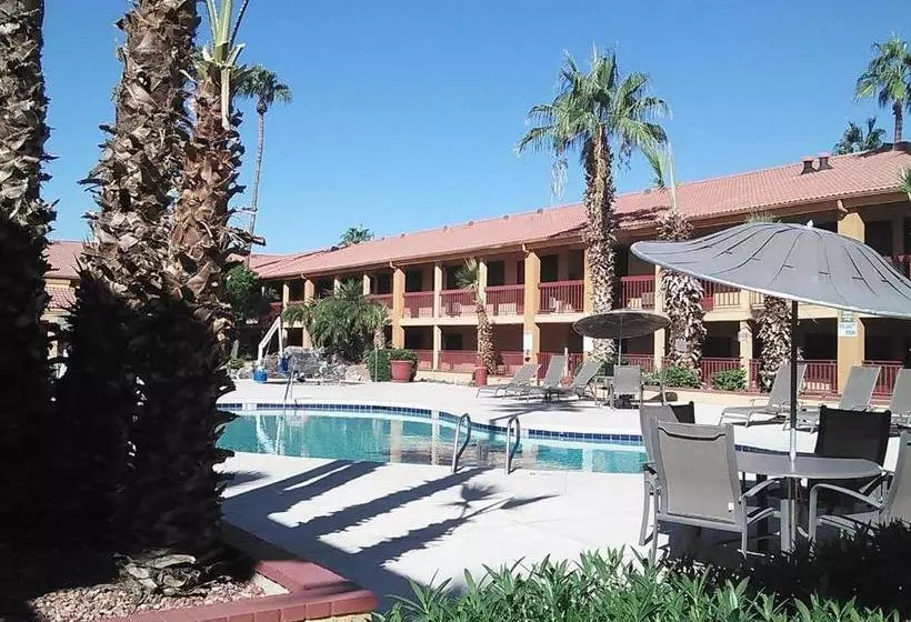 هتل American Inn & Suites Mesa