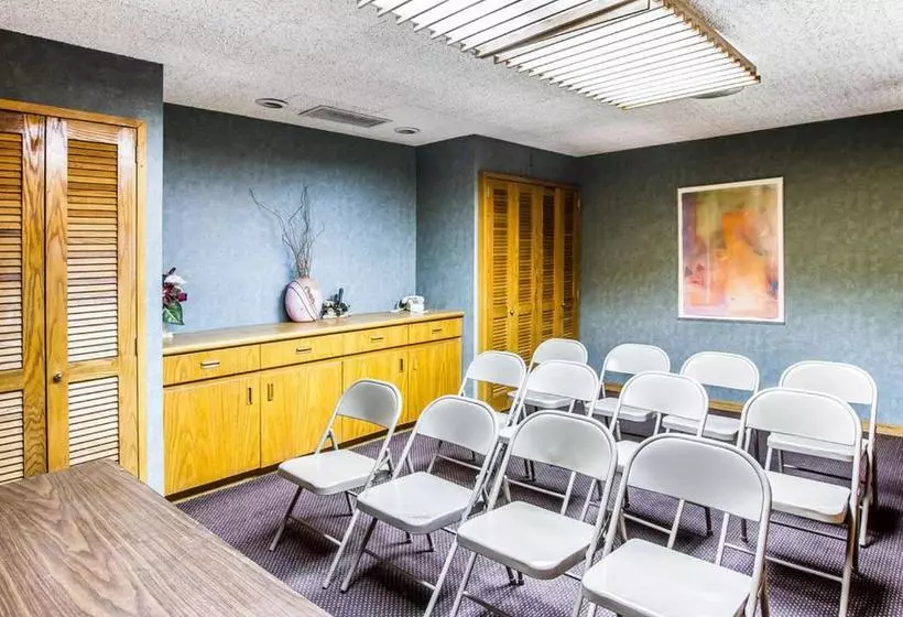 هتل American Inn & Suites Mesa