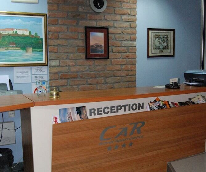 فندق Car Royal Apartmans