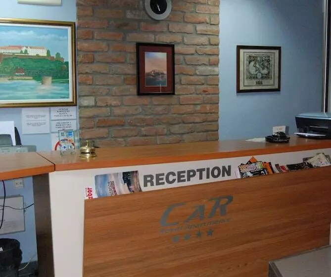 فندق Car Royal Apartmans