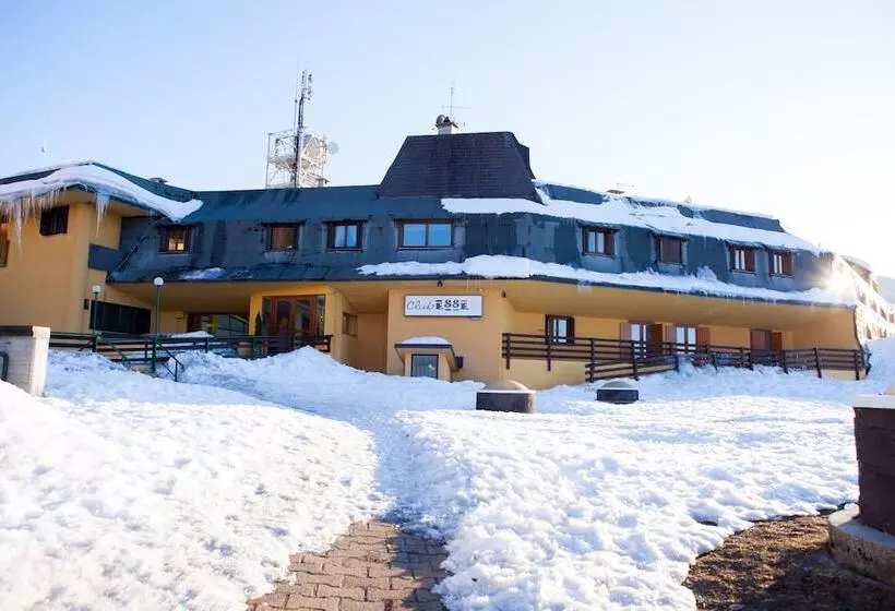 酒店 Club Esse Pila 2000