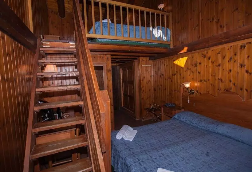 酒店 Club Esse Pila 2000