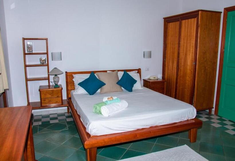 Szálloda Guardia Dei Mori