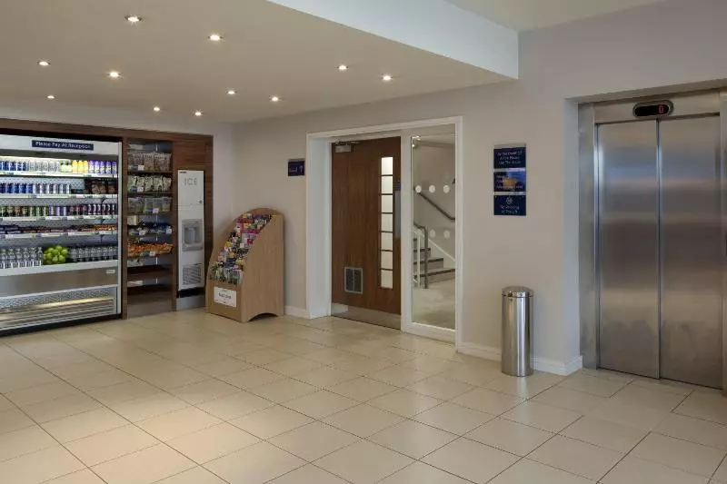 Hotel Holiday Inn Express Walsall M6, J10, An Ihg