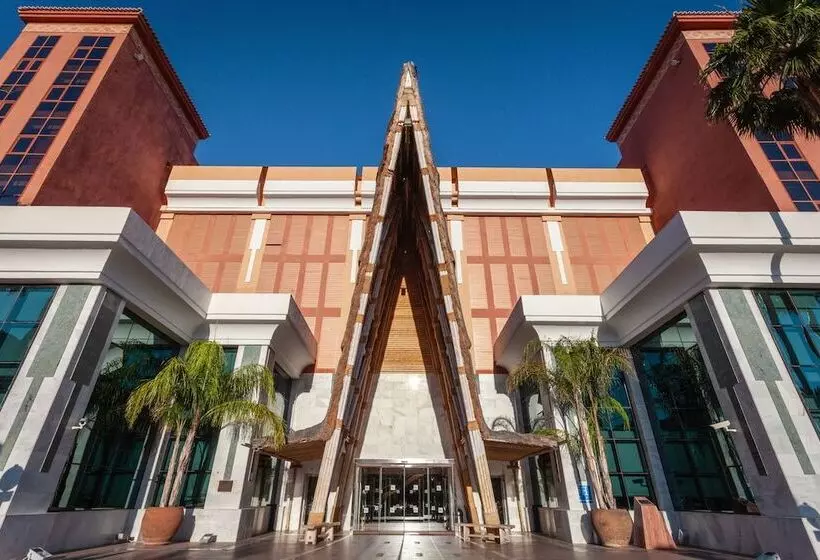 酒店 Holiday World Polynesia