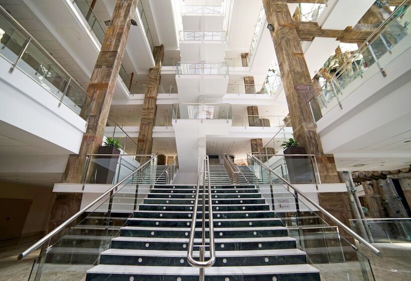 酒店 Holiday World Polynesia