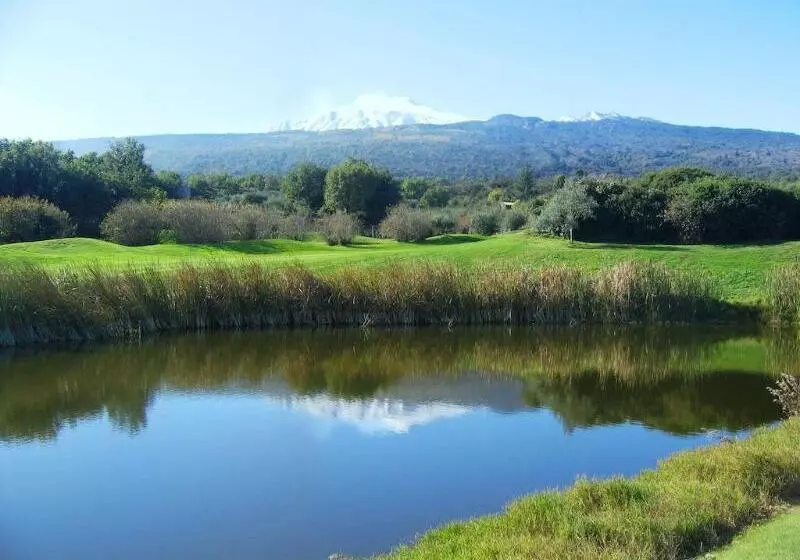 Отель Il Picciolo Etna Golf Resort & Spa