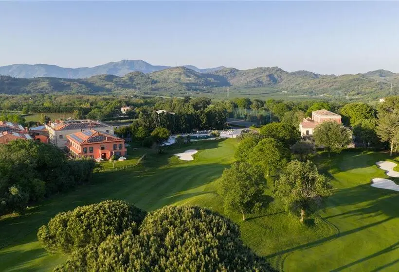 Hotel Il Picciolo Etna Golf Resort & Spa