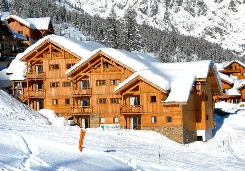 فندق Le Parc Aux Etoiles