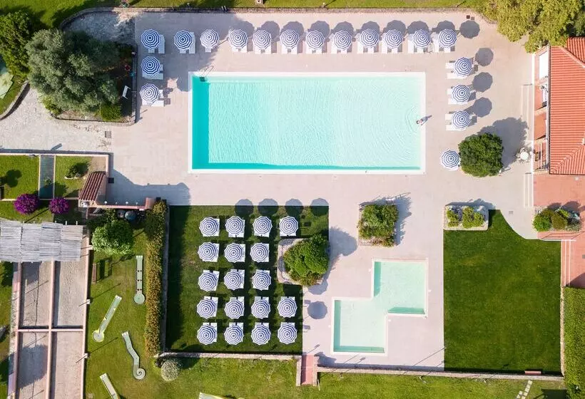 Отель Mclub Budoni