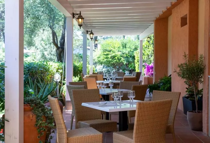 Отель Mclub Budoni