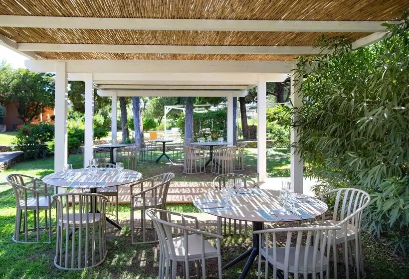 Отель Mclub Budoni