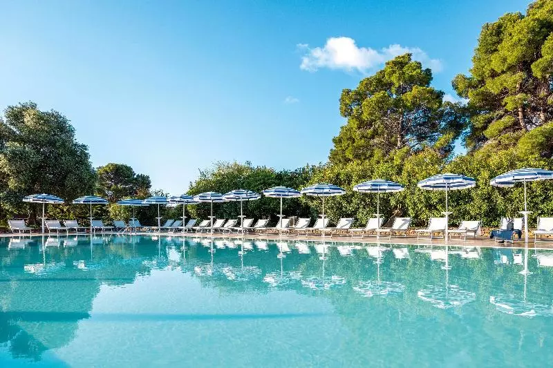 Hotelli Mclub Budoni