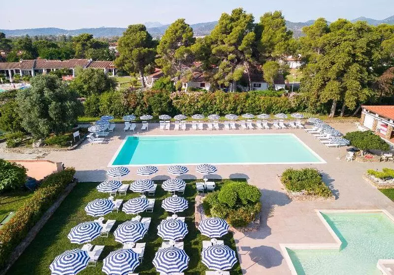 Hotelli Mclub Budoni