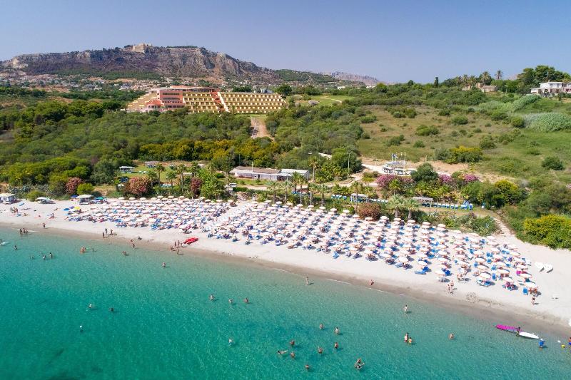 בית מלון כפרי Mclub Cala Regina