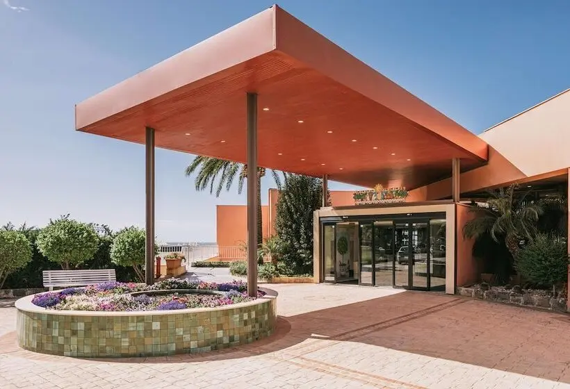 هتل Mclub Cala Regina