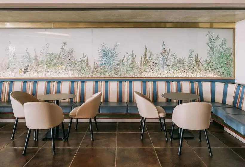 هتل Mclub Cala Regina