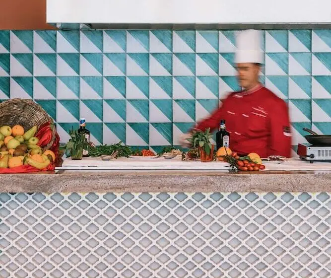 هتل Mclub Cala Regina