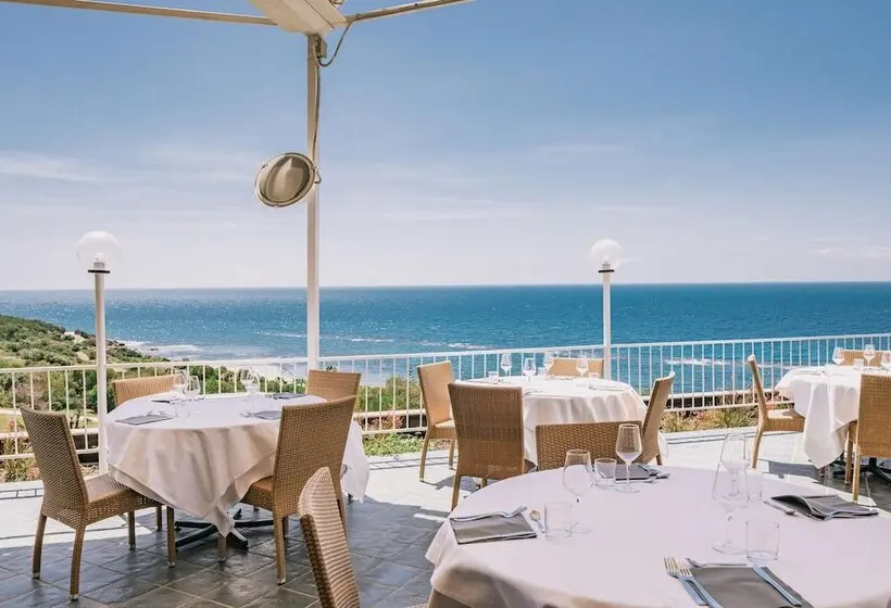 هتل Mclub Cala Regina