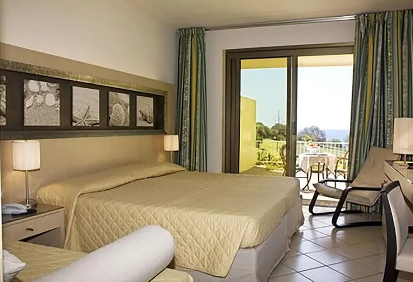 هتل Mclub Cala Regina