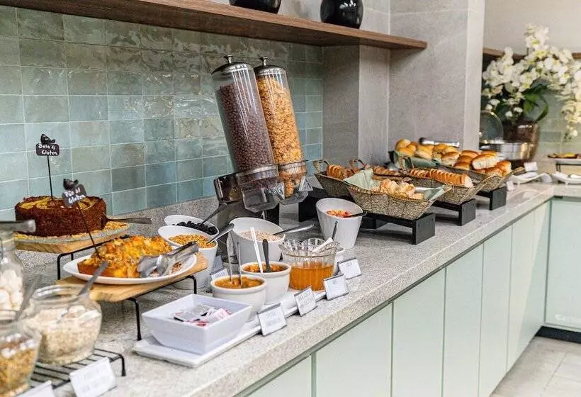 فندق Plaza Camboriu