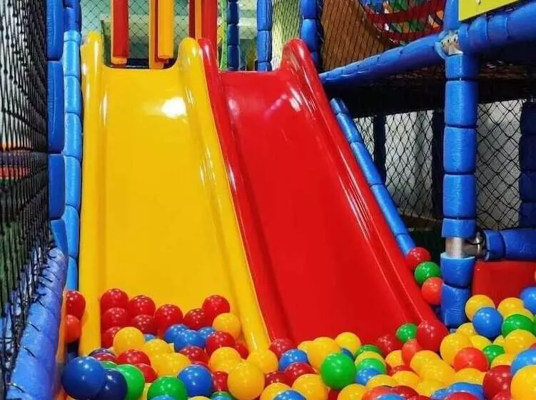 فندق Plaza Camboriu