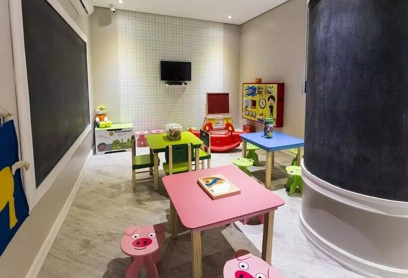 فندق Plaza Camboriu