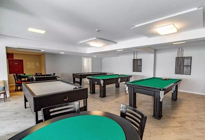 فندق Plaza Camboriu