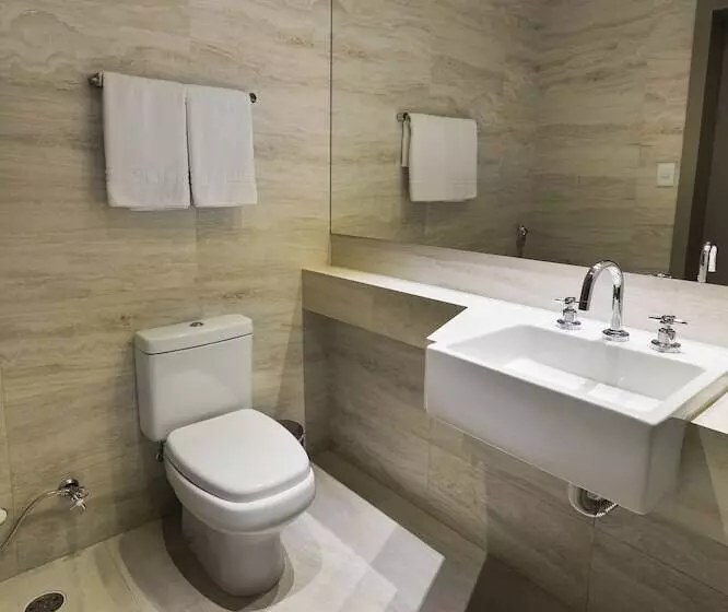 فندق Plaza Camboriu