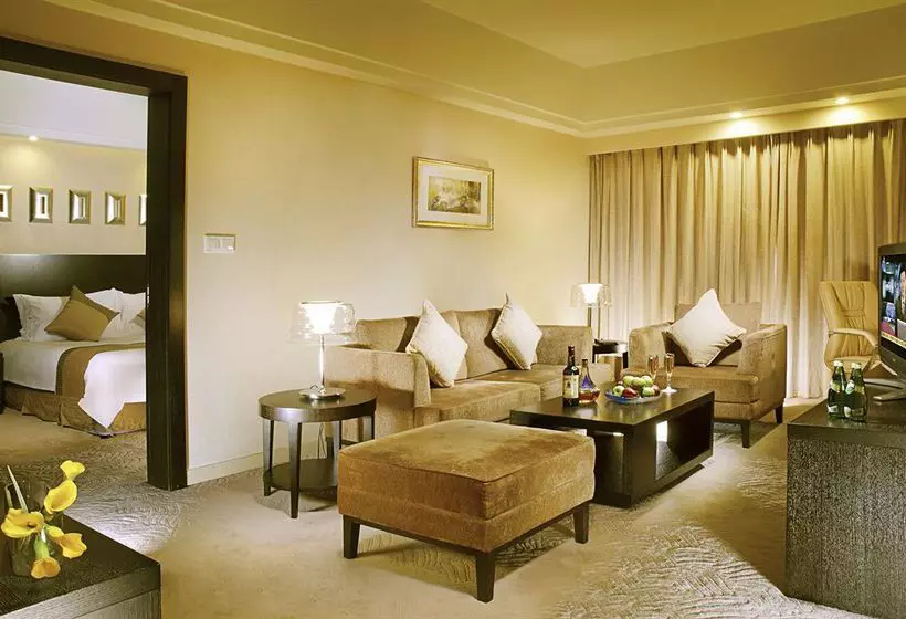 호텔 Ramada Plaza Gateway Shanghai