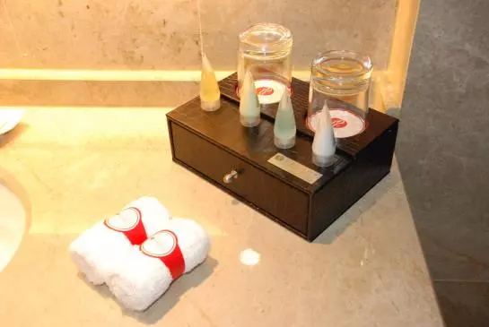 호텔 Ramada Plaza Gateway Shanghai