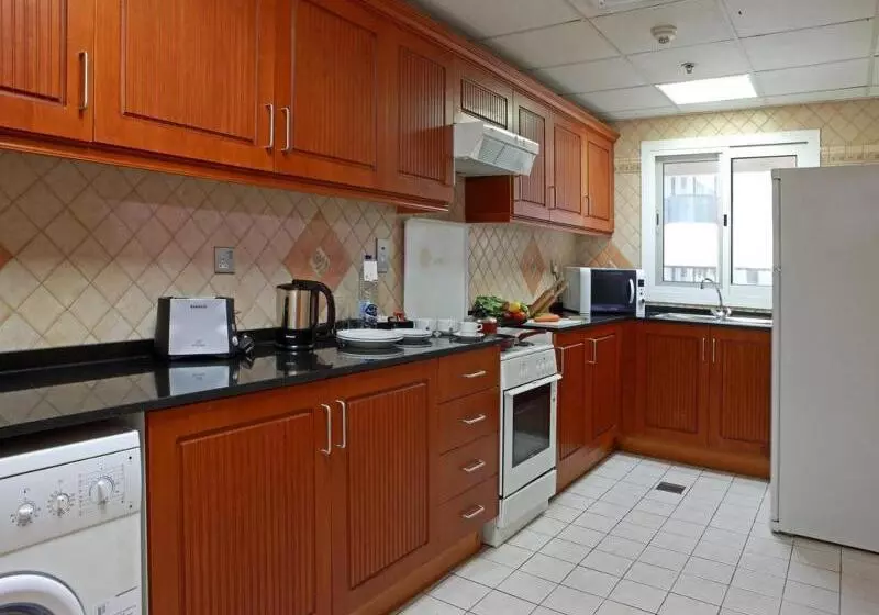 Rose Garden Hotel Apartments   Bur Dubai