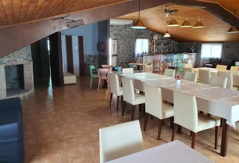 هتل روستایی Masia El Molinete