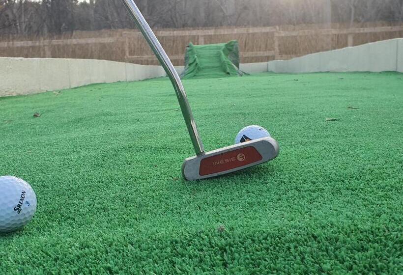 فندق ريفى Masia El Molinete