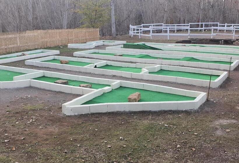 فندق ريفى Masia El Molinete