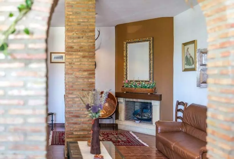 Сельский отель Cortijo De Tajar