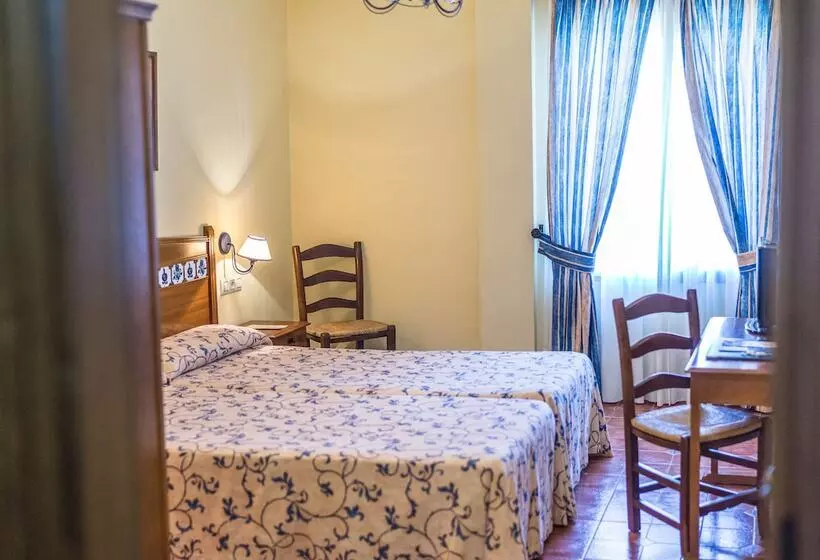 Сельский отель Cortijo De Tajar