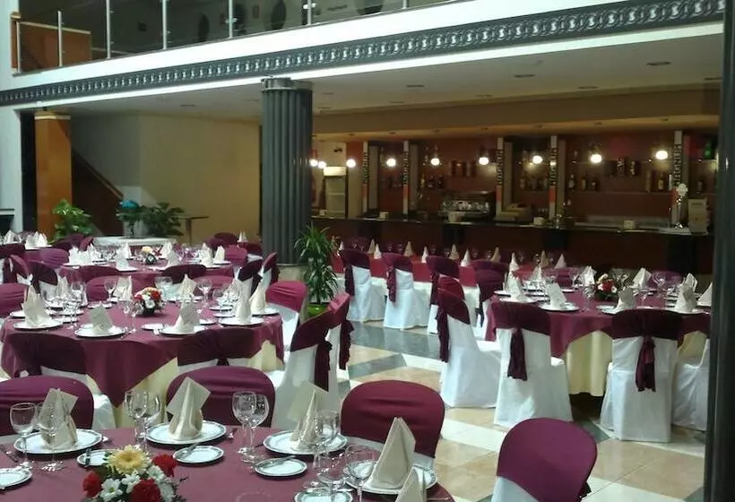 Сельский отель Cortijo De Tajar