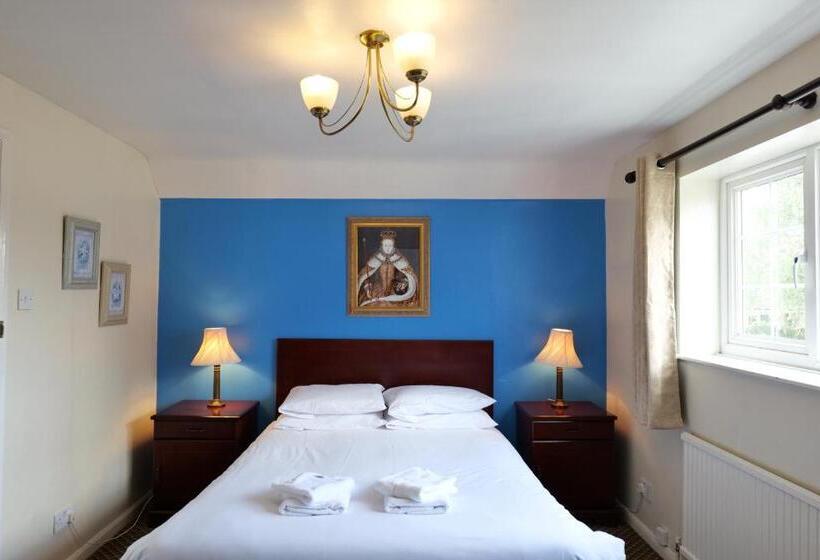 فندق The Mary Arden Inn