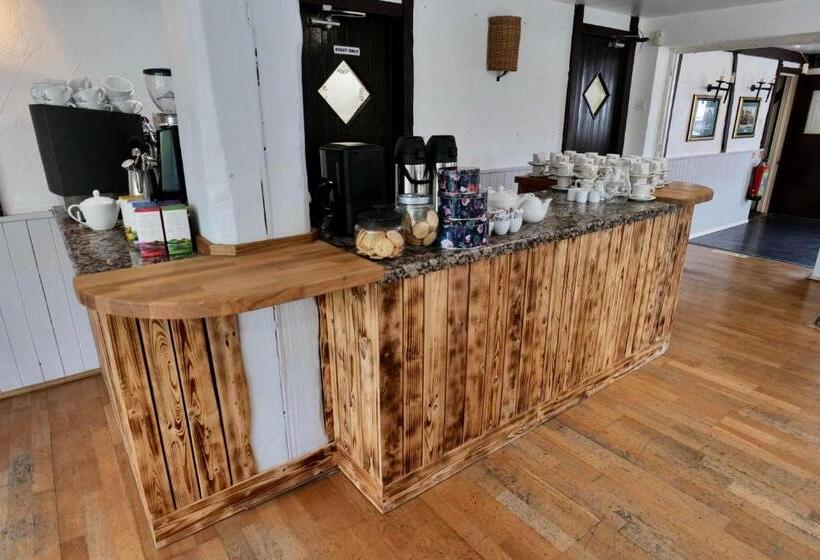 فندق The Mary Arden Inn